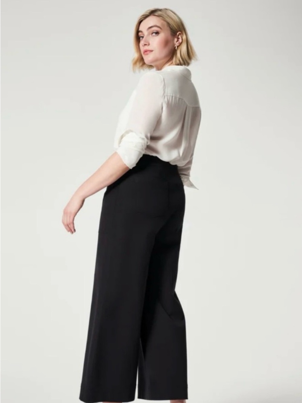 SPANX Black High-Rise Wide-Leg Cropped Trousers - Picture 3 of 3